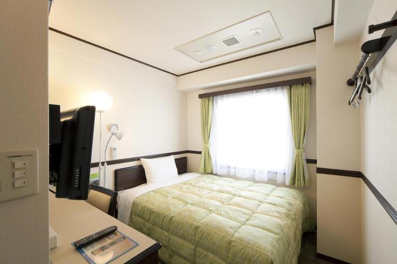 Toyoko Inn Kurashiki-Eki Minami-Guchi Exterior photo